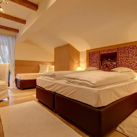 Hotel Burgfrieden-3